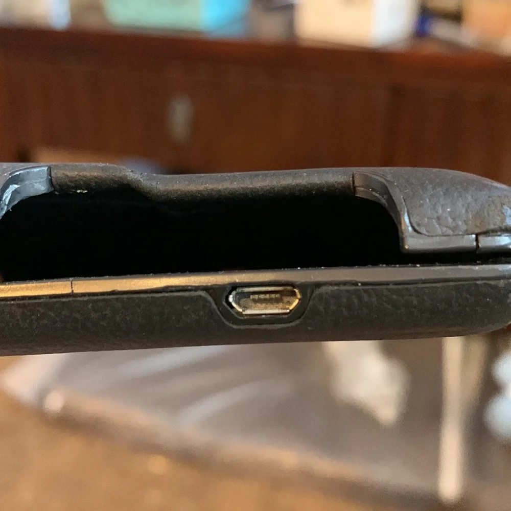 Black hard shell IPad case